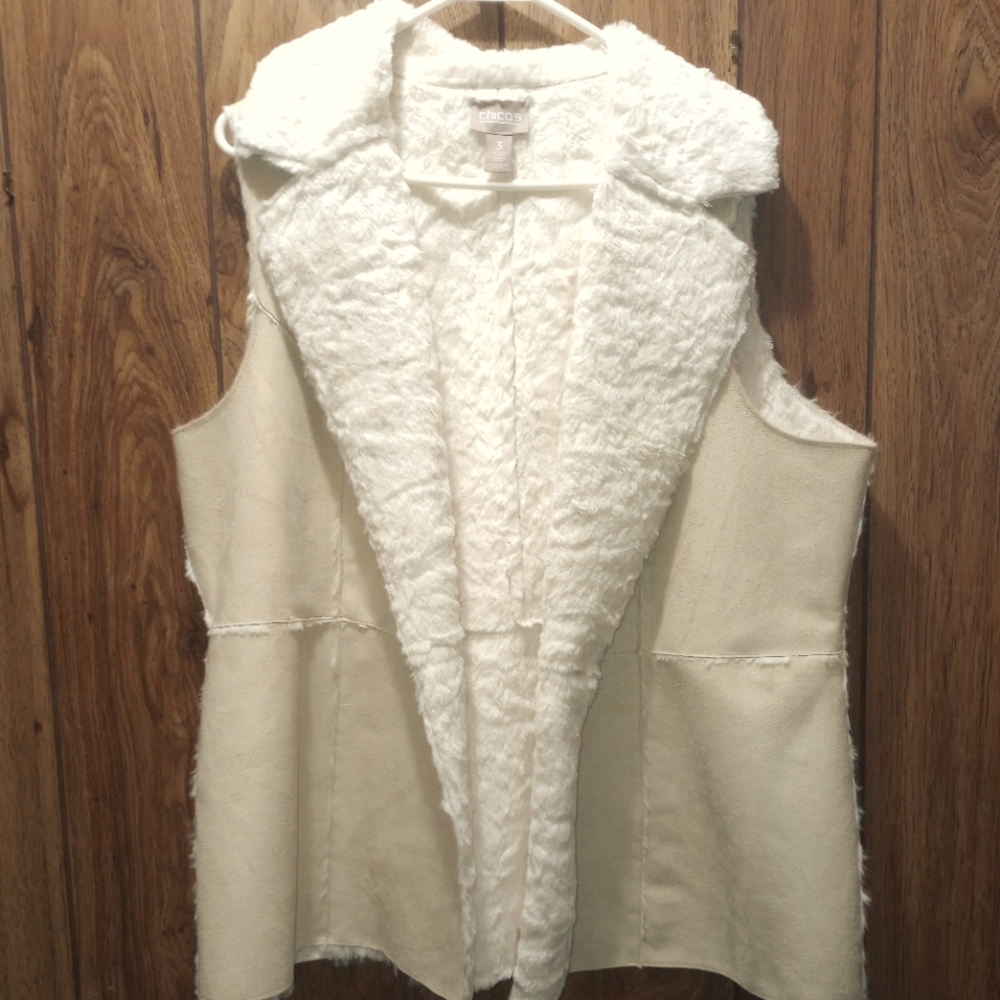 Chico's Faux Fur Vest Size 3